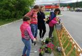 «Ещё ярче! Ещё красивее!»: саткинские школьники подключились к озеленению города 