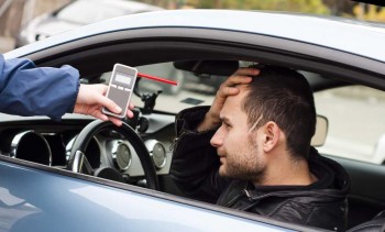Саткинских автомобилистов хотят проверять на состояние опьянения новым способом 