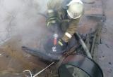 Сегодня утром саткинские и бакальские пожарные боролись с огнём в промзоне 