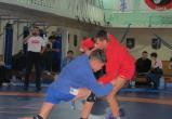 В саткинской комплексной спортивной школе проходил IV открытый турнир по борьбе самбо