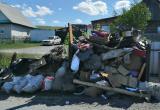 «Завалили мусором!»: жительница Сатки жалуется на неубранную свалку 