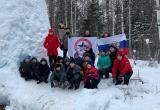 «Если отдыхать, то активно!»: самбисты Саткинского района преодолели 20 километров до ледяного фонтана 