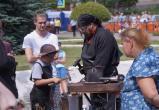 «Тёплый праздник»: фестиваль кузнецов и народных ремёсел, который сегодня проходил в Сатке, собрал сотни гостей 