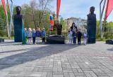 Сегодня председатель Совета ветеранов ВДВ Алексей Рахмангулов провёл для саткинских малышей патриотическую акцию 
