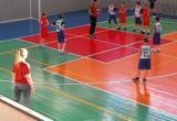 "Кубок КОНАРа": Саткинские мальчишки соревнуются в масштабных соревнованиях по баскетболу