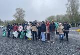 Не ради оценок, а ради чистоты: ученики 11 школы прибрались в Каргинском парке