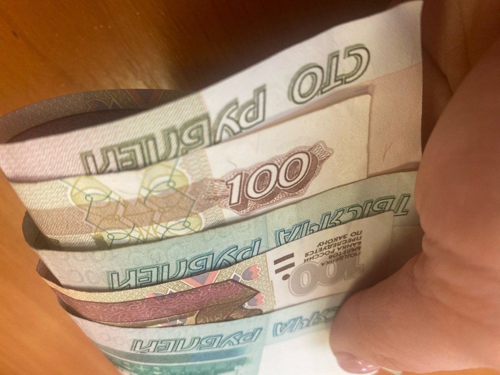 176