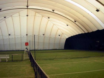 Первый воздухоопорный теннисный корт в Уральском регионе появился в Сатке 