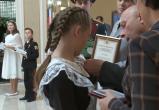Школьница Лиза Маслакова, уроженка Сатки, получила медаль «За мужество в спасении» 
