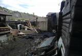 «Горели баня, гараж и постройки»: сегодня ночью в Бакале произошёл пожар 