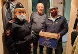 Полицейские Саткинского района доставили продуктовые наборы ветеранам органов внутренних дел 