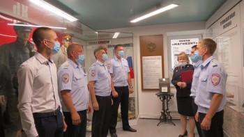  В отделе МВД России по Саткинскому району прошла церемония приведения к присяге молодых сотрудников  