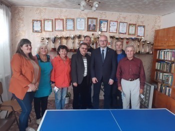 Инвалиды Саткинского района попросили о помощи члена Совета Федерации Олега Цепкина