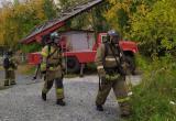 Вчера саткинские пожарные приняли участие в тактических учениях 
