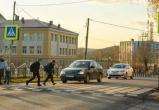 В Саткинском районе продолжается обустройство пешеходных переходов и другие работы в рамках нацпроекта 