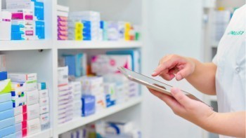 «Цены - под контроль»: власти намерены провести рейды по аптекам Челябинской области 