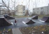 «Тренажёры и площадка для скейтов»: в Западном микрорайоне Сатки появилось новое общественное пространство 