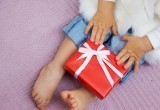 Саткинцы могут пожаловаться на качество детских товаров и новогодних подарков, позвонив на «горячую линию»
