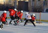 «На лёд выходят настоящие мужчины!»: в Сатке состоялось открытие хоккейного сезона 