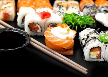 Как выбрать суши и роллы: рекомендации специалистов Роспотребнадзора 