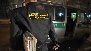 Полицейские Саткинского района и судебные приставы продолжают взыскивать административные штрафы 