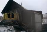«Боролись с огнем шесть часов»: сегодня ночью в посёлке Ельничном горел дом 