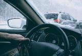 «Погода не располагает»: госавтоинспекторы просят жителей Саткинского района, по возможности, не ездить далеко 