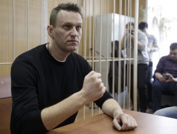 Житель Саткинского района планирует выйти на одиночный пикет в поддержку политика Алексея Навального 