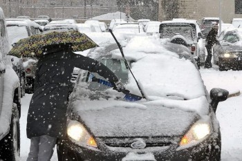 «Надвигается снегопад»: жителей Саткинского района просят, по возможности, воздержаться от дальних поездок 