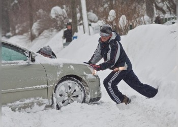 Метели и снегопады: советы автомобилистам 