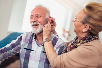 «Профессионально и надёжно»: в саткинской «МедТехнике» помогут подобрать слуховой аппарат 