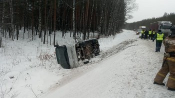  «Опрокинулся в кювет»: сегодня в Саткинском районе в ДТП попал рейсовый автобус 