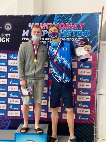 Пловцы из Саткинского района Никита Тютин и Дмитрий Кабанов завоевали награды на двух серьёзных соревнованиях 