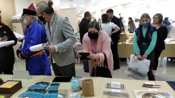  «Впечатлили гостей и жюри»: сувениры из Саткинского района получили высокие оценки на Всероссийском конкурсе 