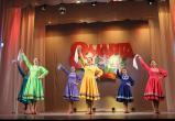 «Трогательные песни, зажигательные танцы»: как Саткинский район отметил Международный женский день 