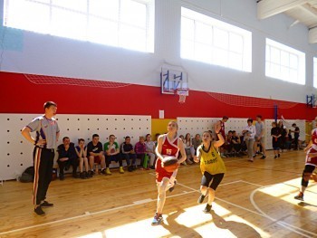 «Удачные броски»: в Сатке развернулась борьба за право участвовать в первенстве Челябинской области по баскетболу 