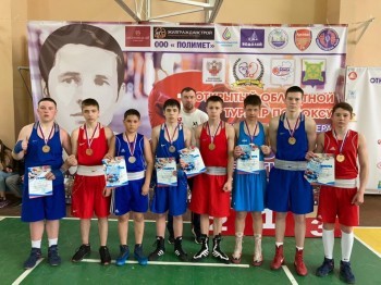 Боксёры из Саткинского района завоевали медали на первом областном турнире памяти тренера Владимира Филипьева