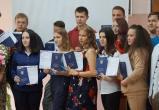 «Важные документы»: сегодня выпускники Бакальского техникума получили дипломы и сертификаты 