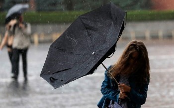 «Дождь, гроза и сильный ветер»: на Саткинский район надвигается непогода