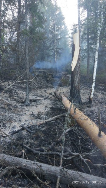 «Огонь подходит к парку»: инспекторы «Зюраткуля» участвуют в ликвидации возгорания на горе Сука  