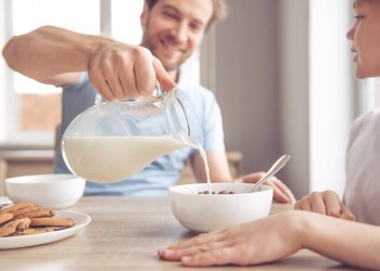 Молоко и молочная продукция в рационе питания: рекомендации специалистов 