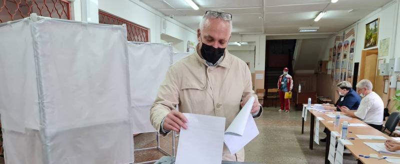 «Саткинцы активно голосуют»: сегодня стартовал первый день выборов депутатов в Госдуму