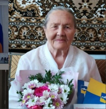 «Поздравляем!»: жительницы Саткинского района Таисия Иванцова и Сауия Динисламова отметили 95-летие 