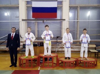 «Поздравляем!»: дзюдоисты из Саткинского района завоевали медали на первенстве 