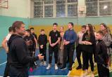 «Get into rugby»: саткинские школьники осваивают новый вид спорта 