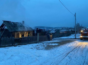 «Почему загорелся дом?»: названа предварительная причина пожара, произошедшего вчера в Бердяуше 