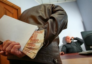 «Актуальная проблема»: полицейские Саткинского района продолжают бороться с коррупцией