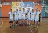 «Так держать!»: волейболисты из Саткинского района завоевали кубок 