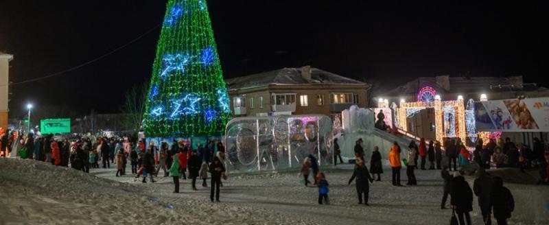 «Дед Мороз уже в пути!»: стало известно, когда в Сатке состоится главный городской новогодний праздник 