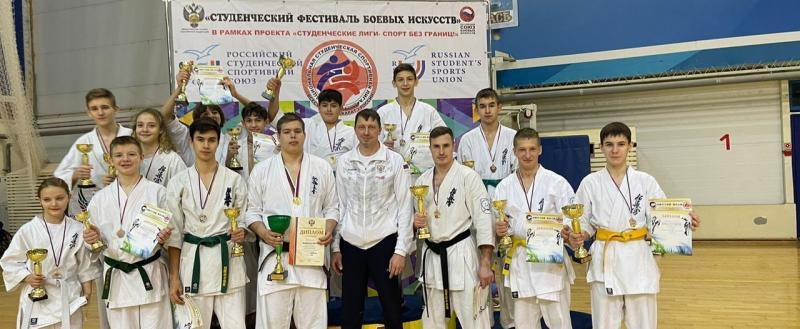 Каратисты из Саткинского района – чемпионы Всероссийских соревнований по всестилевому карате